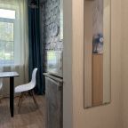 Апартаменты (На Карпинского 61), Апартаменты Серебряный век