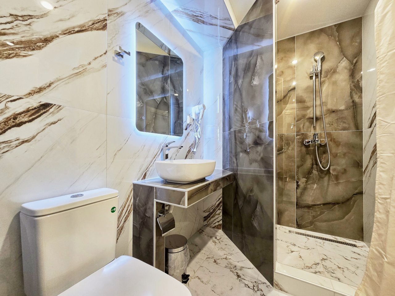 Трехместный (Трехместный), Отель NIKANAS