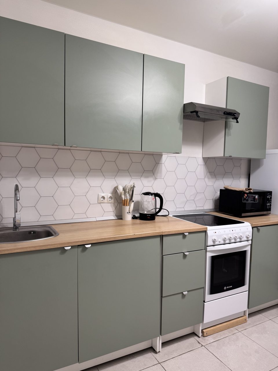 Апартаменты (Трехкомнатная квартира на Ракетчиков 6), Апартаменты Большие у метро Внуково