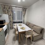 Апартаменты (Трехкомнатная квартира на Ракетчиков 6), Апартаменты Большие у метро Внуково