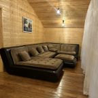 Коттедж (Большой с видом на горы и лес), База отдыха Аризона Архыз