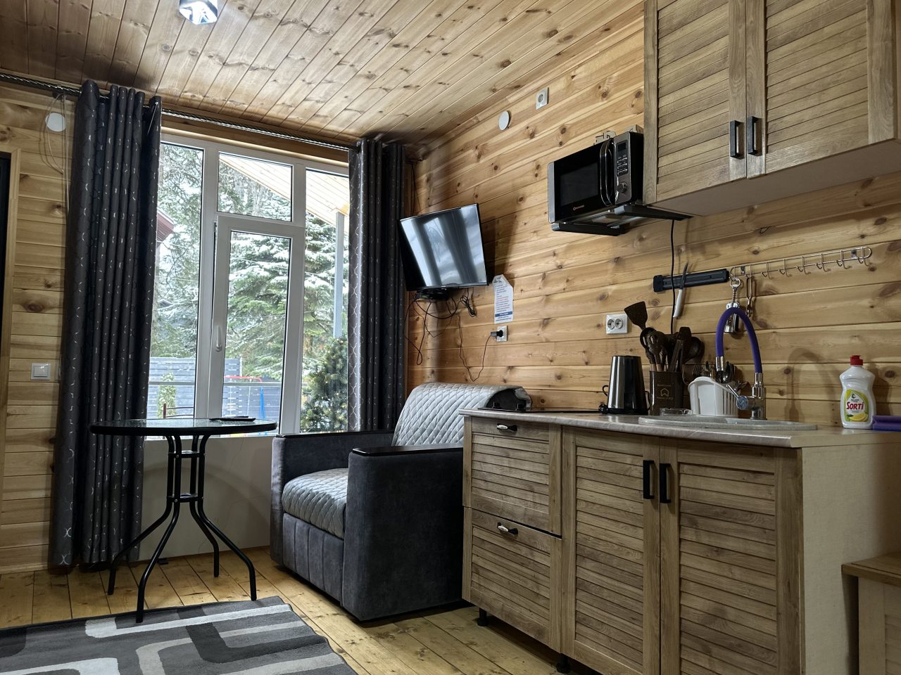 Коттедж (Маленький с видом на горы и лес), База отдыха Аризона Архыз