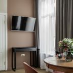 Апартаменты (Для компании в центре), Апартаменты Obertonapart