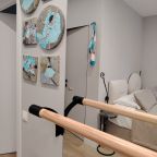 Двухместный (Дега), Апарт-отель 5 Гениев