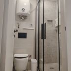 Двухместный (ВанГог), Апарт-отель 5 Гениев