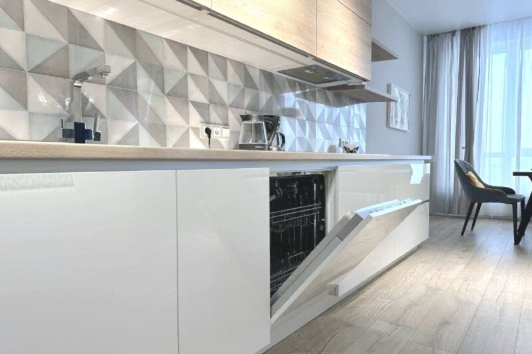 Апартаменты (Апартаменты 4-комнатные с кондиционером), Апартаменты 4-х комнатные в центре в новом ЖК