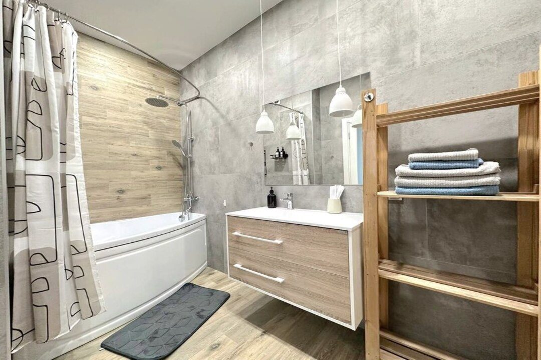 Апартаменты (Апартаменты 4-комнатные с кондиционером), Апартаменты 4-х комнатные в центре в новом ЖК