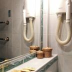 Апартаменты (Гостиная и спальня), Апартаменты и комнаты Орехово Дом у парка