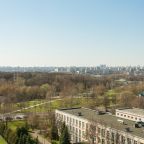 Апартаменты (Трехкомнатные ( 7 спальных мест )), Апартаменты и комнаты Орехово Дом у парка