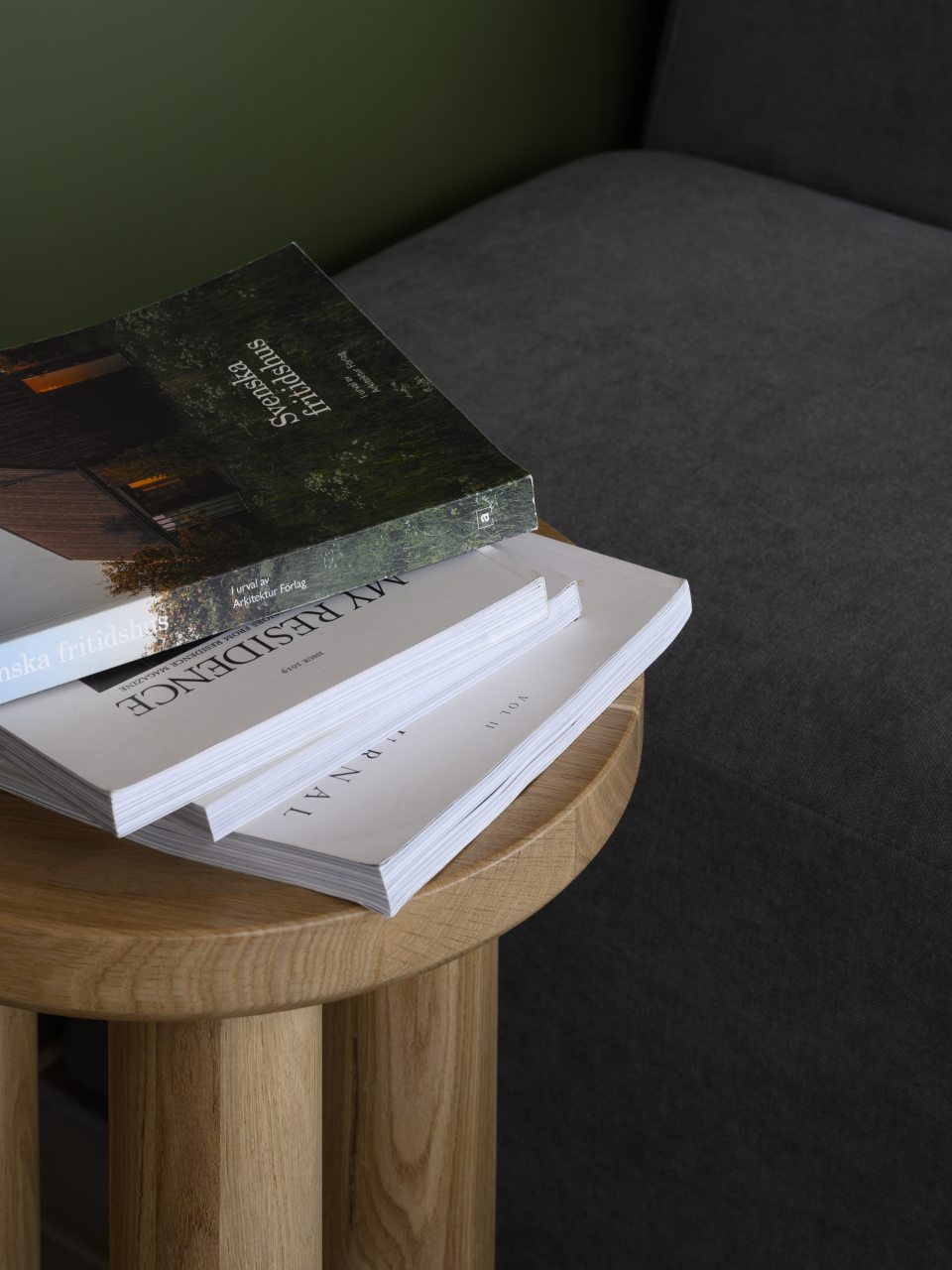 Книги в домах, Гостиница Mistyland