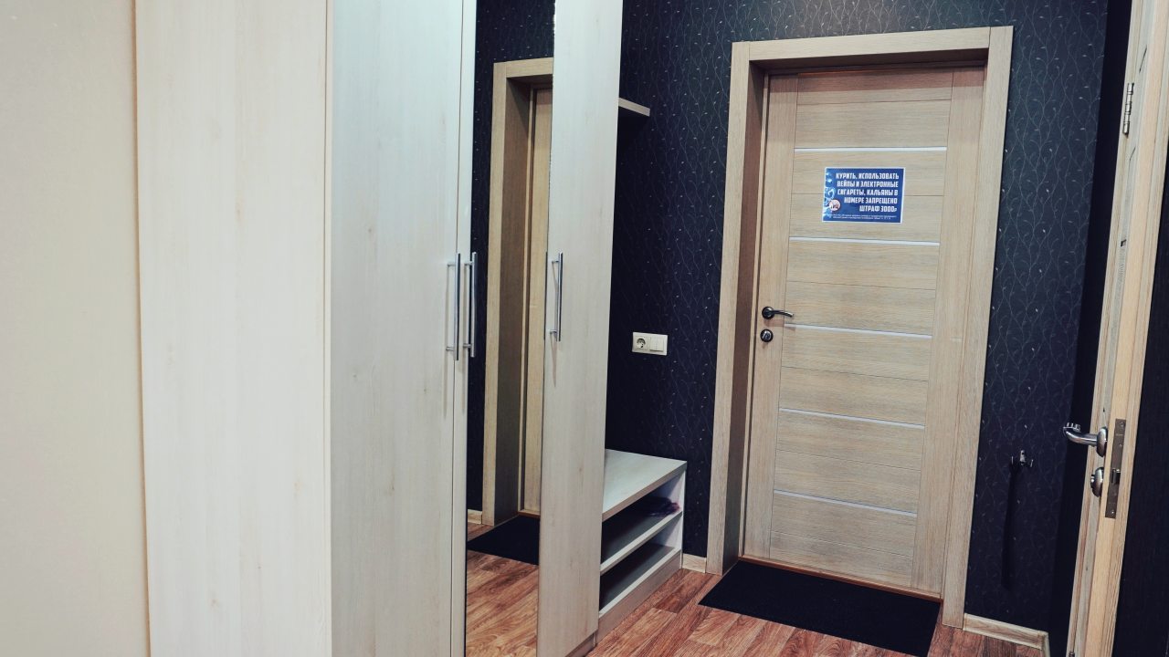 Пятиместный (Семейный номер 5-ти местный с лоджией), Гостиница Байкальский Бриз