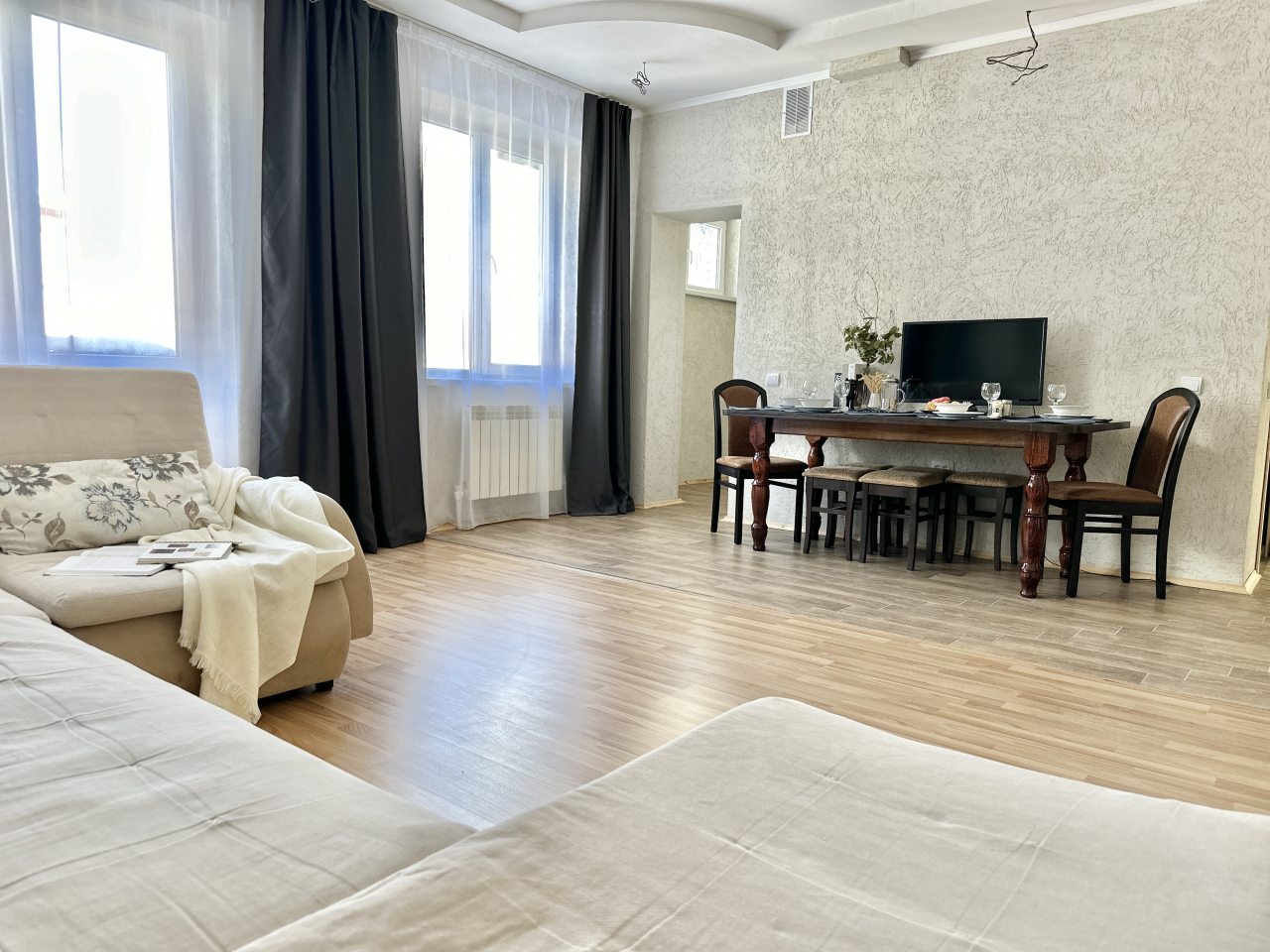Апартаменты (Трехкомнатные), Апартаменты АртХаус Домбай