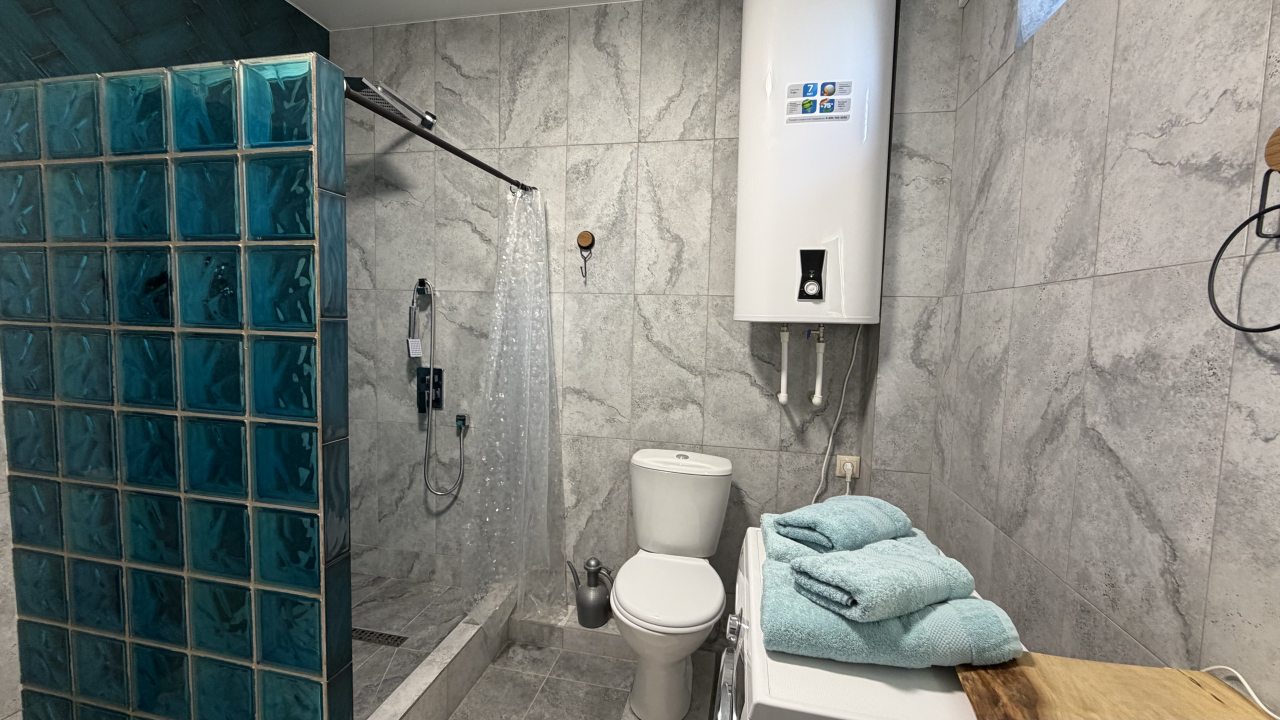 Апартаменты (Трехкомнатные), Апартаменты АртХаус Домбай