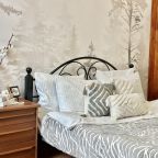 Шестиместный (Апартамент), Апартаменты АртХаус Домбай