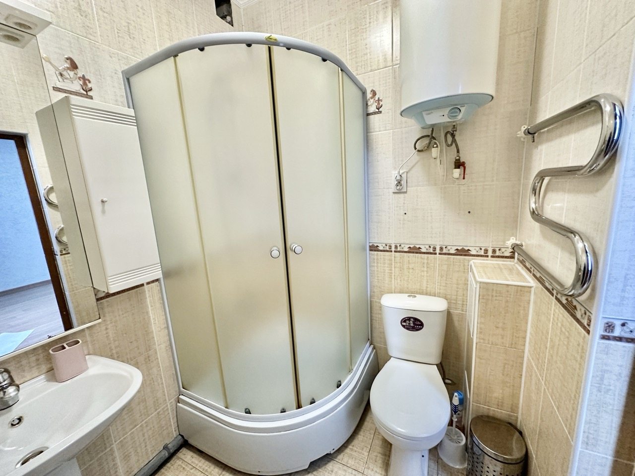 Шестиместный (Апартамент), Апартаменты АртХаус Домбай