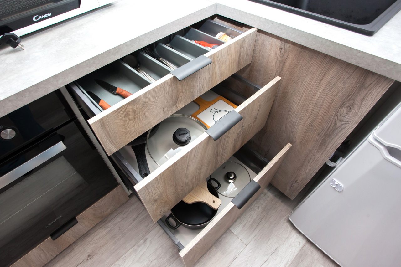 Квартира (Однокомнатная квартира-студия с современным ремонтом), Апартаменты Уютная студия с современным ремонтом