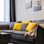 Апартаменты (Радищева 41 трехкомнатная), Апартаменты Радищева 41 трехкомнатная