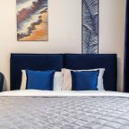 Апартаменты (Радищева 41 трехкомнатная), Апартаменты Радищева 41 трехкомнатная