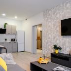 Апартаменты (Радищева 41 трехкомнатная), Апартаменты Радищева 41 трехкомнатная