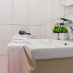 Апартаменты (Викулова 78 трехкомнатная), Апартаменты Викулова 78 трехкомнатная