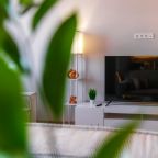 Апартаменты (Ботаническая 22 трехкомнатная), Апартаменты Ботаническая 22 трехкомнатная