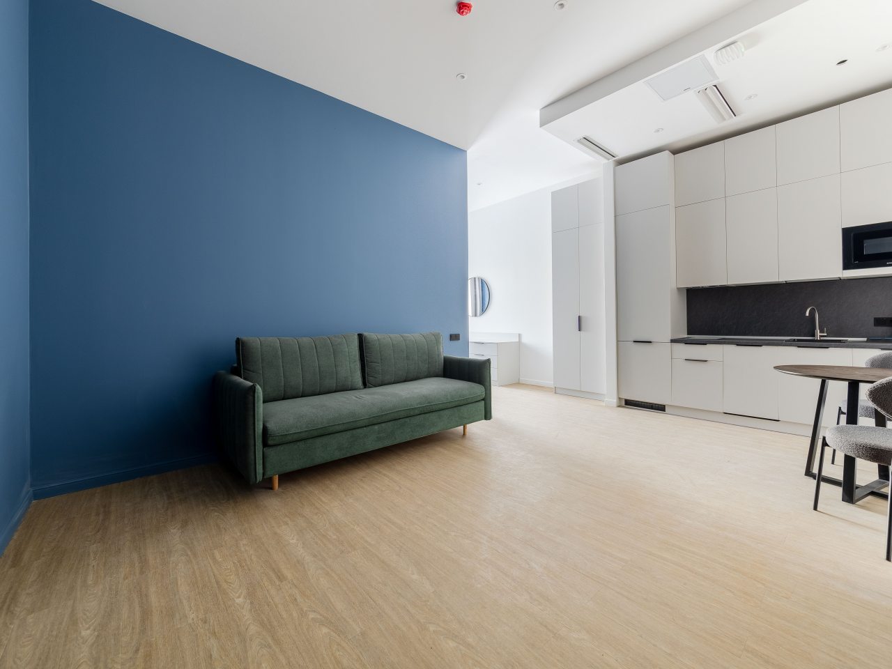 Апартаменты (Люкс), Отель Майлс