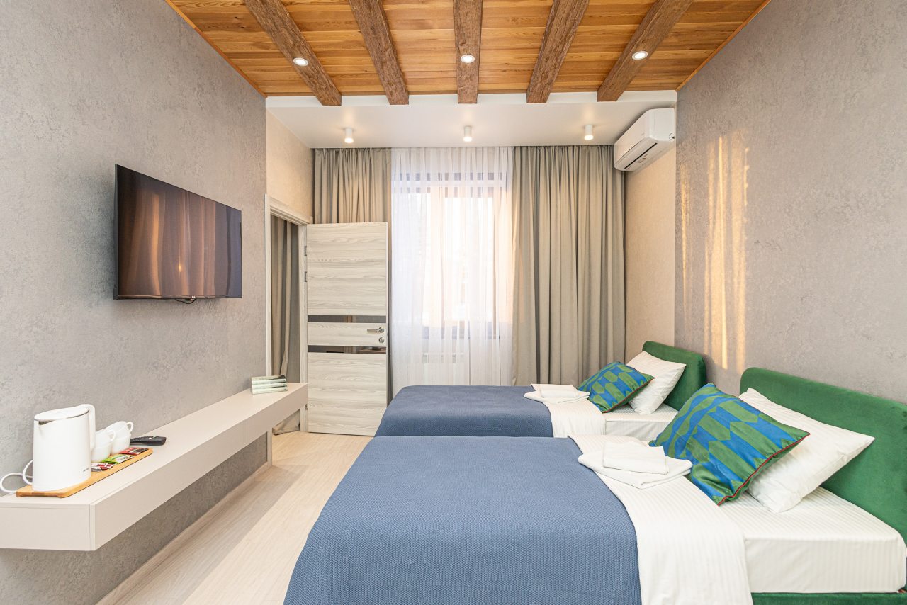 Четырехместный (Изумрудный Сапфир), Мини-отель Сибирь Хаус