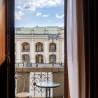 Апартаменты (С видом на город), Мини-отель Грандора Невский