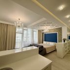 Апартаменты (Дельфин), Апартаменты Дельфин