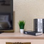 Апартаменты (Циолковского 27 двухкомнатная), Апартаменты Циолковского 27 двухкомнатная