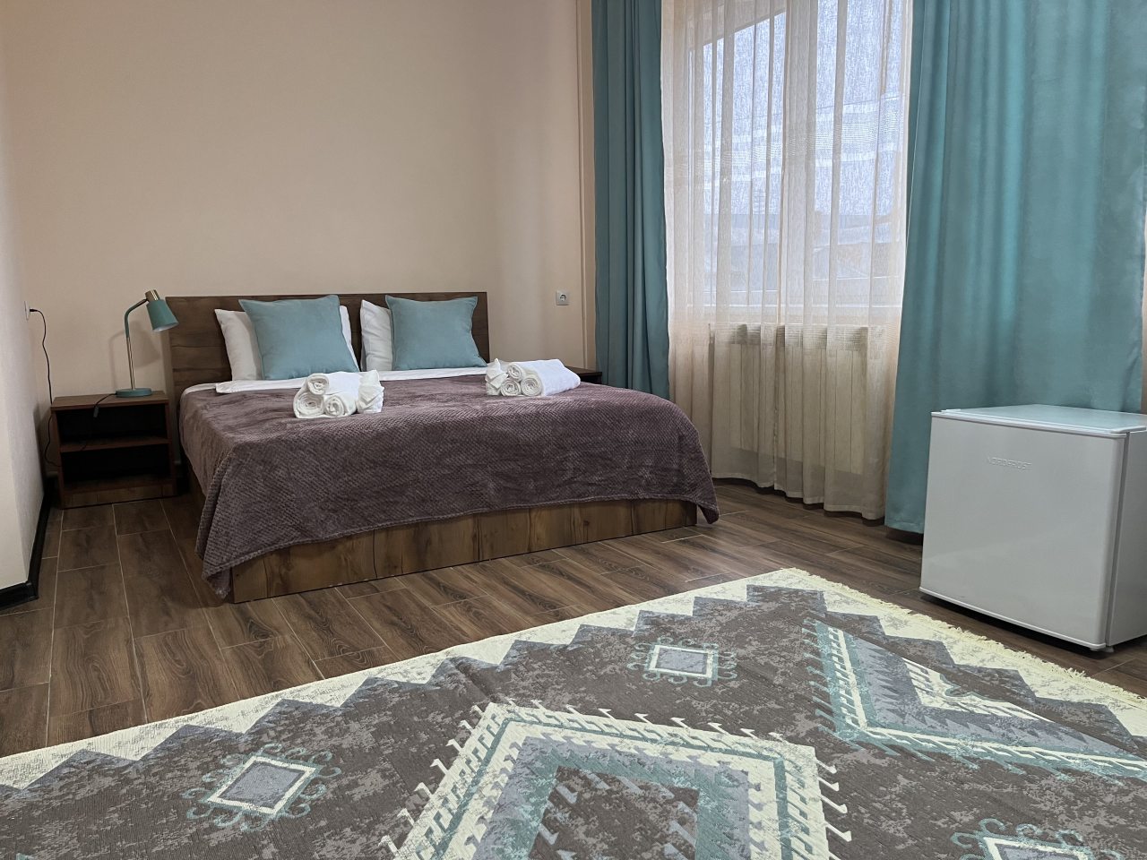 Трехместный, Гостиница Гостевой дворик