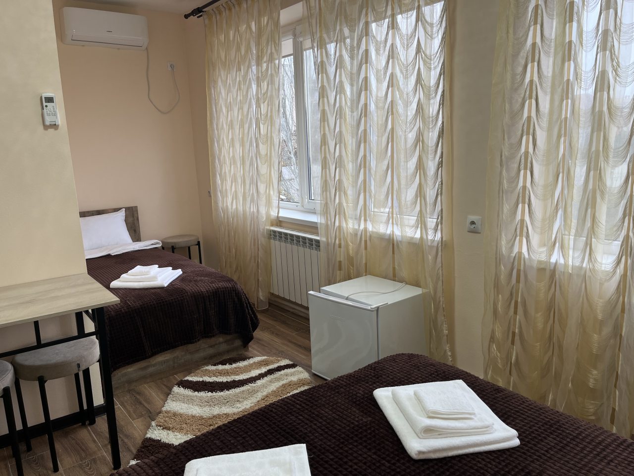 Трехместный, Гостиница Гостевой дворик