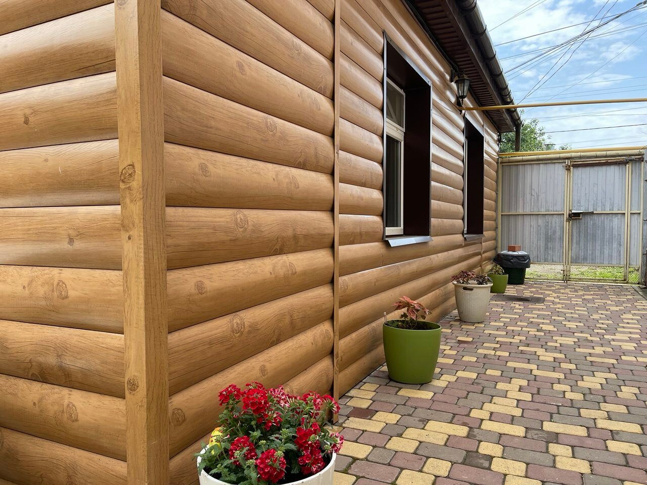 Коттедж Белая дача, Ейск