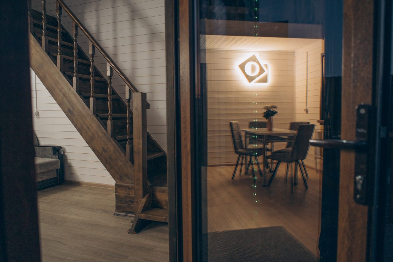 Дом (Гостевой VIP дом (с джакузи)), База отдыха Мечта