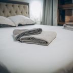 Дом (Гостевой VIP дом (с джакузи)), База отдыха Мечта