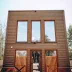 Дом (Гостевой VIP дом (с джакузи)), База отдыха Мечта