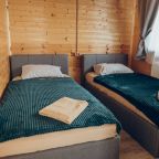 Четырехместный (Семейный номер 1), База отдыха Мечта