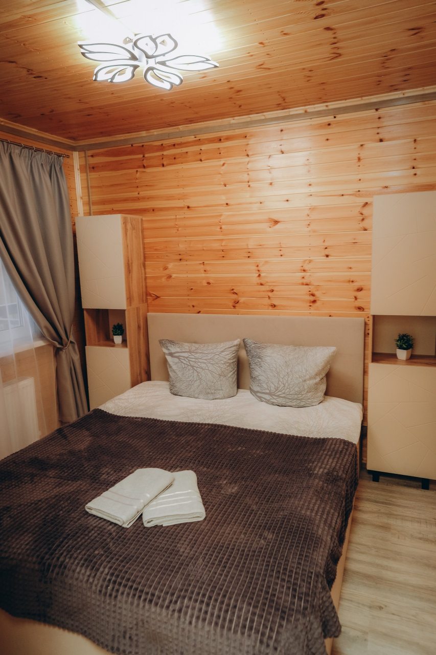 Трёхместный и более (Семейный номер 3), База отдыха Мечта