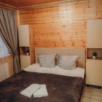 Трёхместный и более (Семейный номер 3), База отдыха Мечта