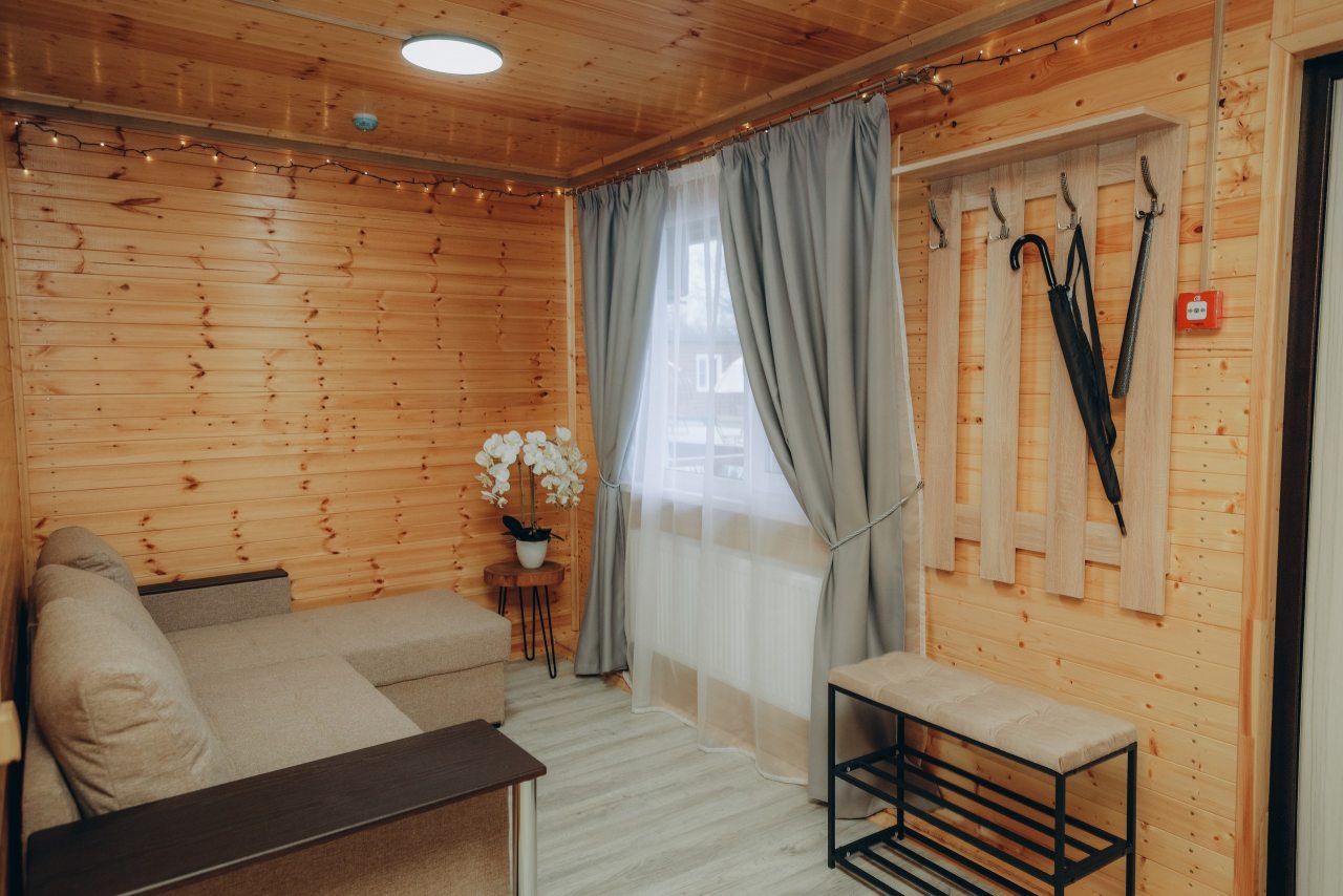 Трёхместный и более (Семейный номер 3), База отдыха Мечта