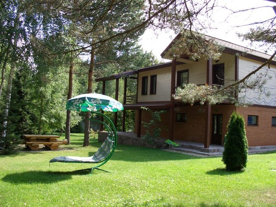 Коттедж (Озёрный), Коттедж Хижина