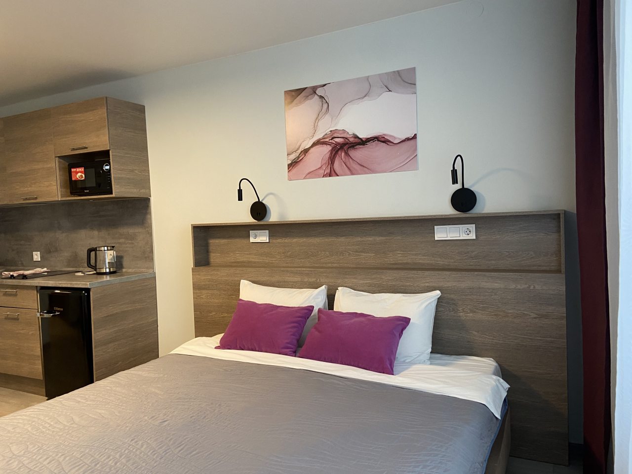 Апартаменты (Кольцо времен), Апартаменты Триумф на Московском