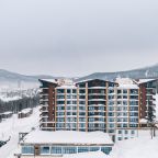Вид на горы, Отель Шермонт