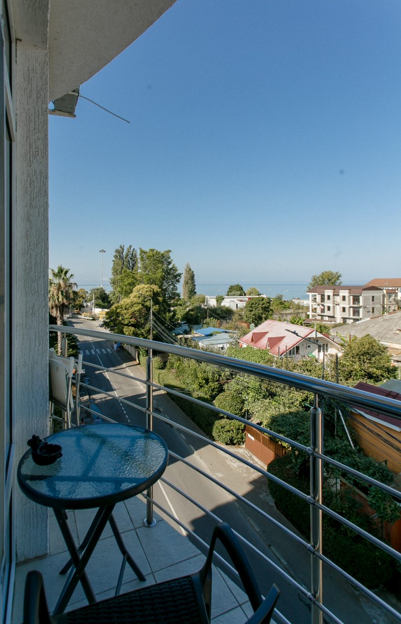 Апартаменты (С видом на море), Апартаменты С видом на море
