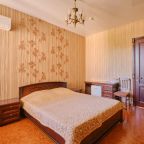 Люкс (Двухкомнатный 4-х местный с балконом), Гостевой дом Горная Венеция