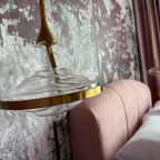 Студио (Розовый кварц в шале), Отель Белая гора