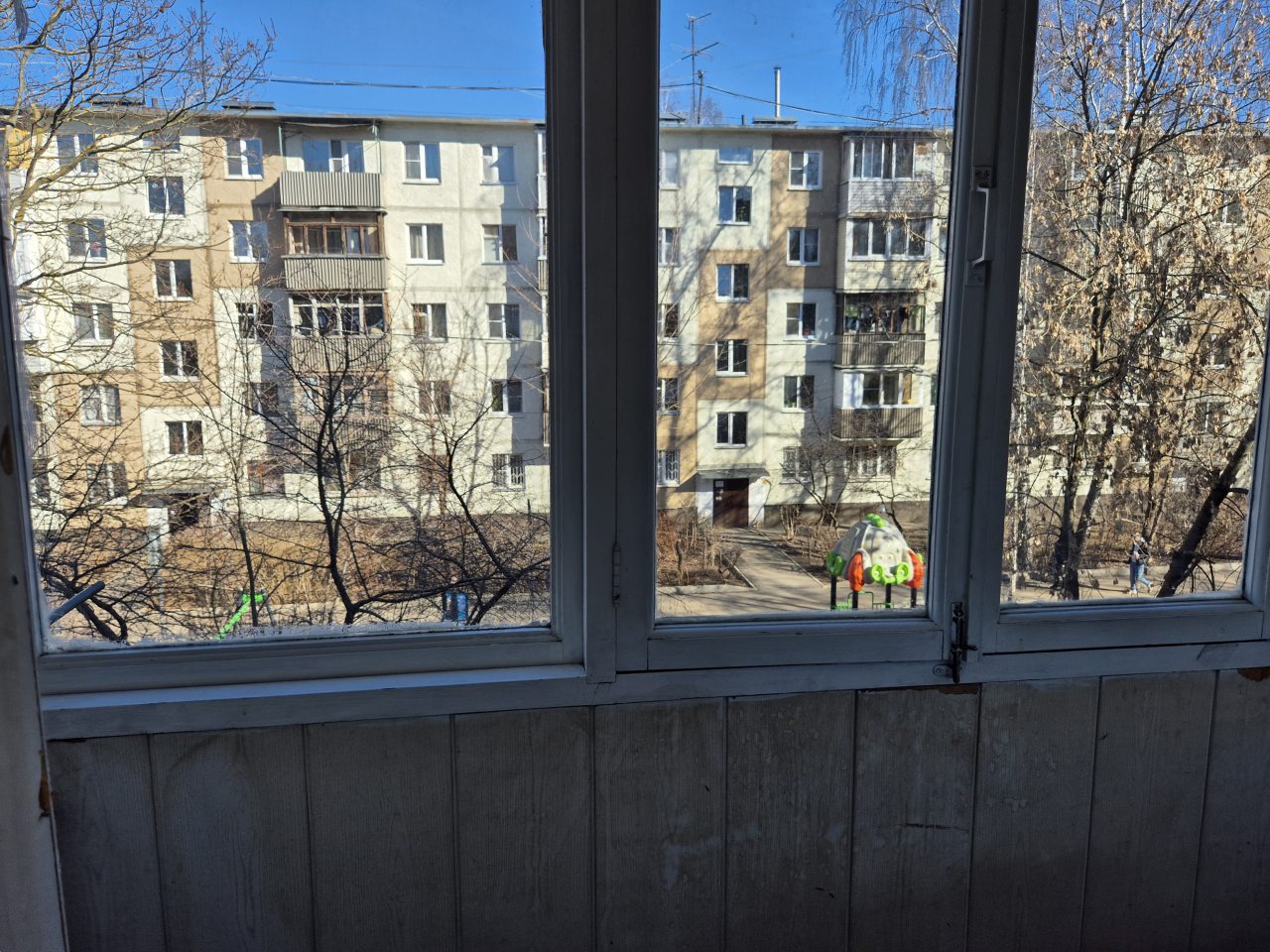 Трёхместный и более (Апартаменты с балконом), Апартаменты в Ивантеевке на Центральном проезде
