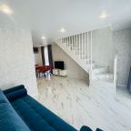 Квартира (Двухуровневая трёхкомнатная 10В), Гостиница Сан-Марино
