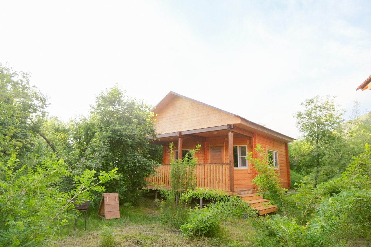 Коттедж (На берегу), Кемпинг Bars glamp