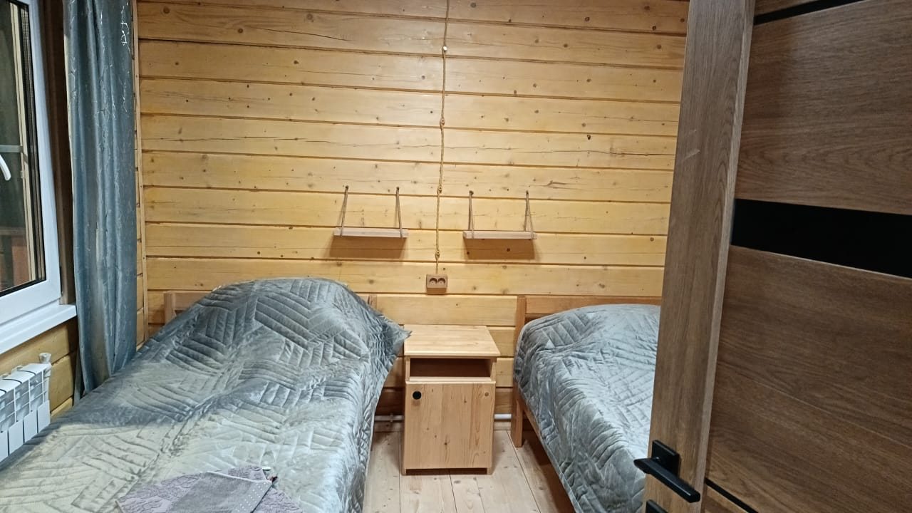 Коттедж (На берегу с беседкой), Кемпинг Bars glamp